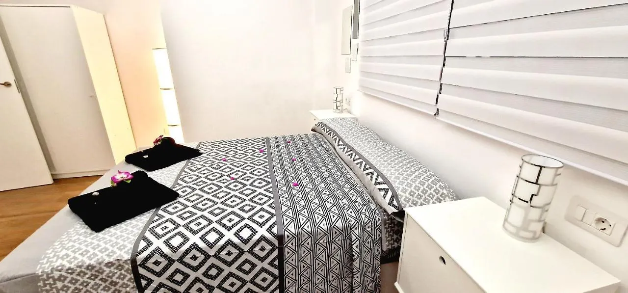 Fantastic 3 Bedroom Next Playa Las Americas & Wifi Free Плайя-Фаньябе