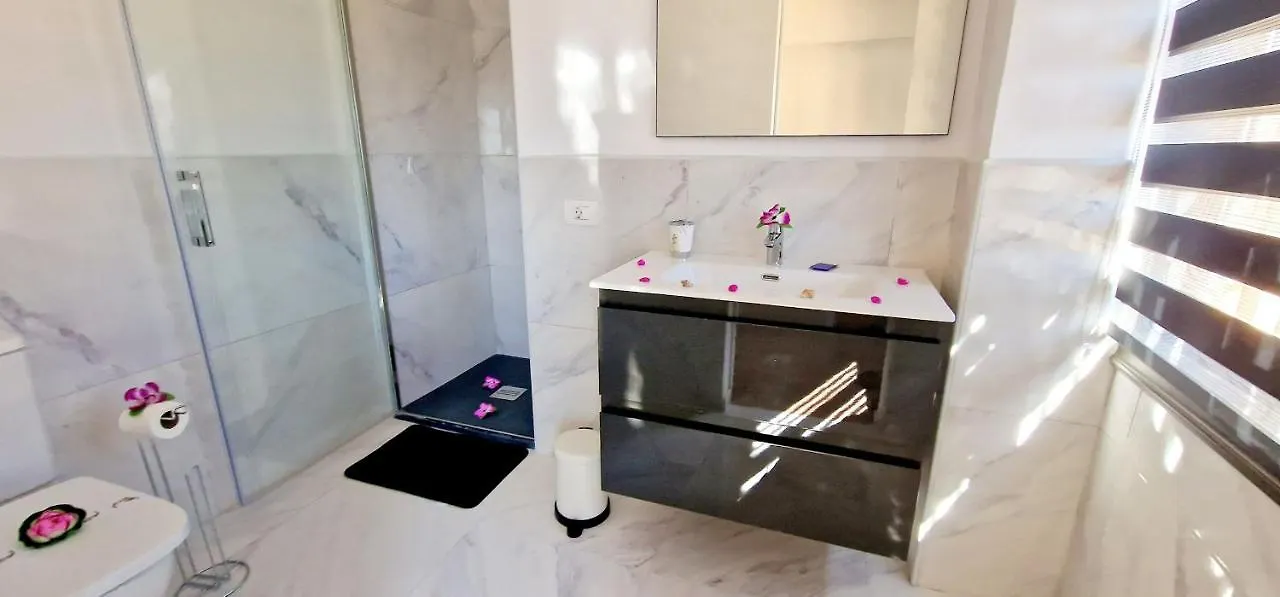 Fantastic 3 Bedroom Next Playa Las Americas & Wifi Free Плайя-Фаньябе 0*,